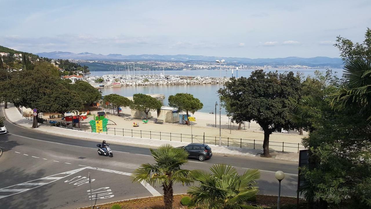 Apartments Opatija-Ičići Zewnętrze zdjęcie